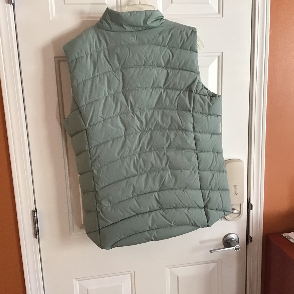 Puffer Vest - Picture 2 of 2